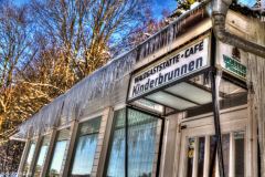 1_5M7A5546_7_8_tonemapped_ps